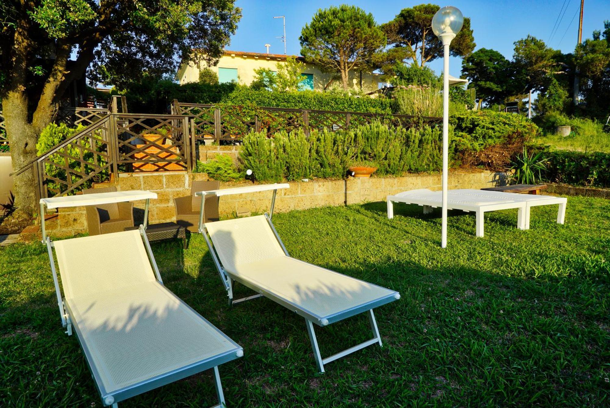 B&B Il Piccolo Paradiso Montenero  ภายนอก รูปภาพ