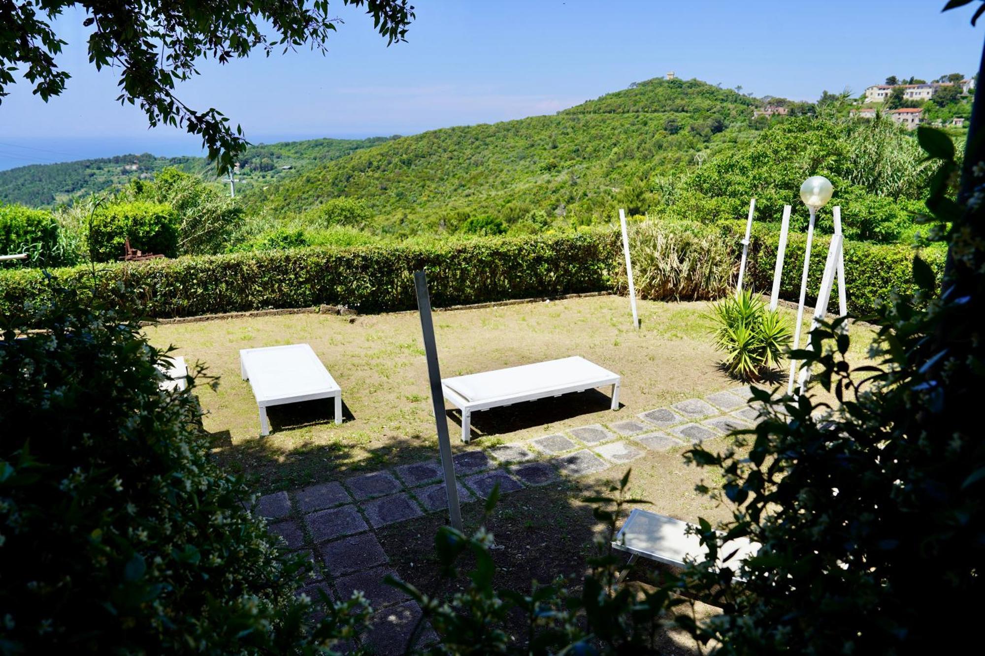 B&B Il Piccolo Paradiso Montenero  ภายนอก รูปภาพ