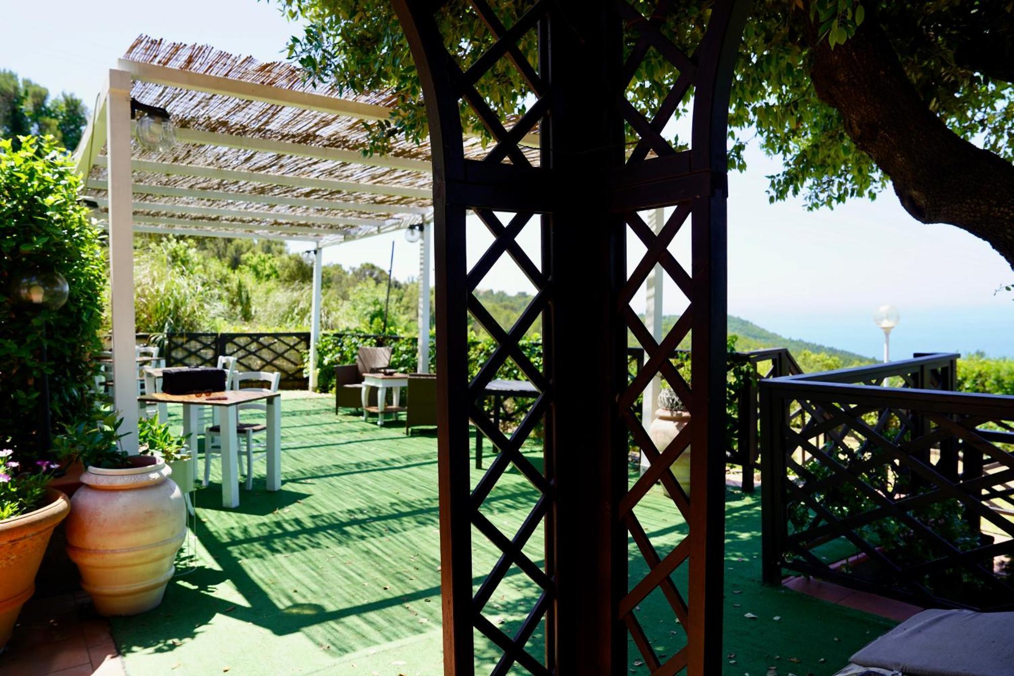 B&B Il Piccolo Paradiso Montenero  ภายนอก รูปภาพ