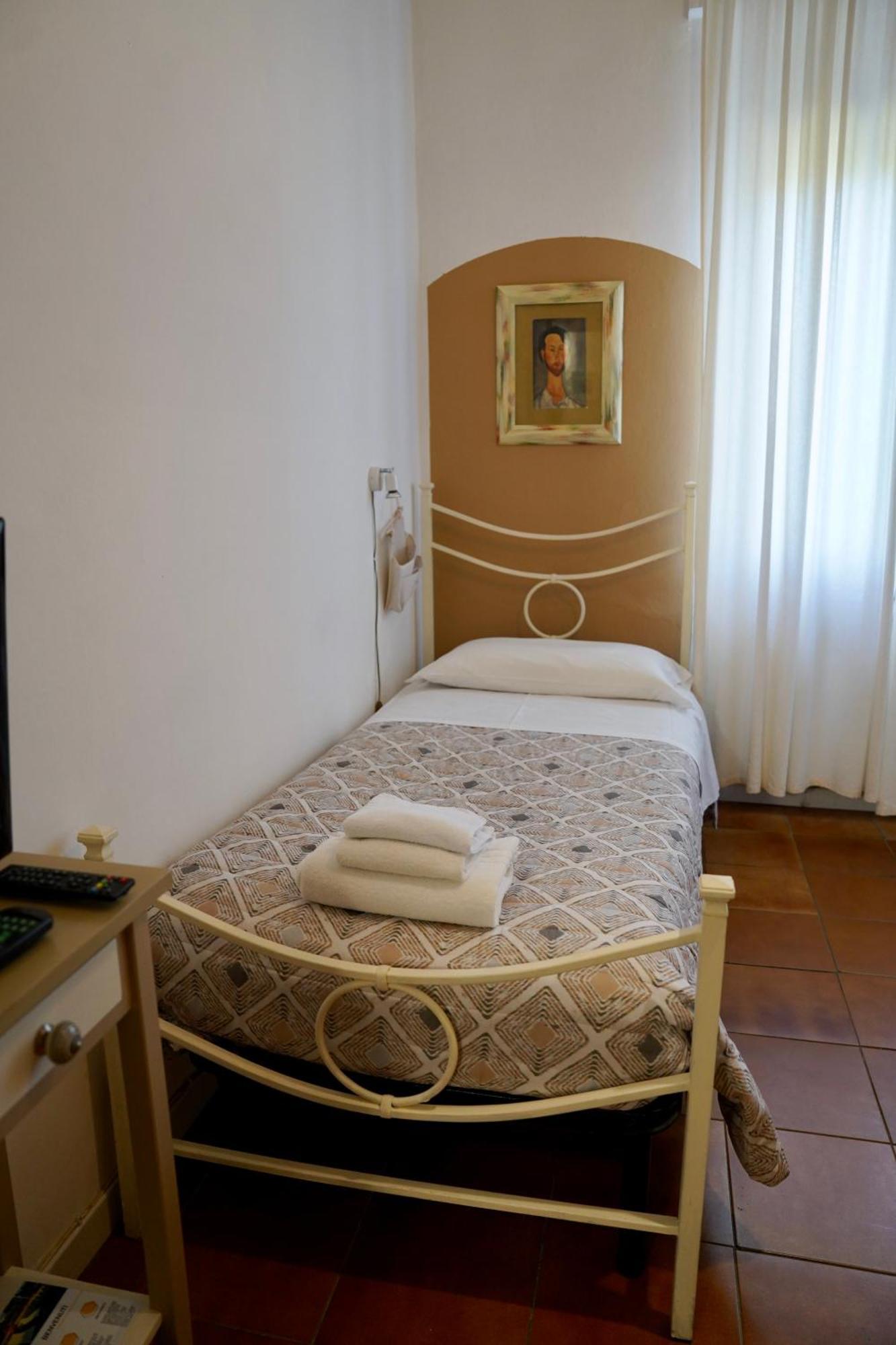 B&B Il Piccolo Paradiso Montenero  ภายนอก รูปภาพ