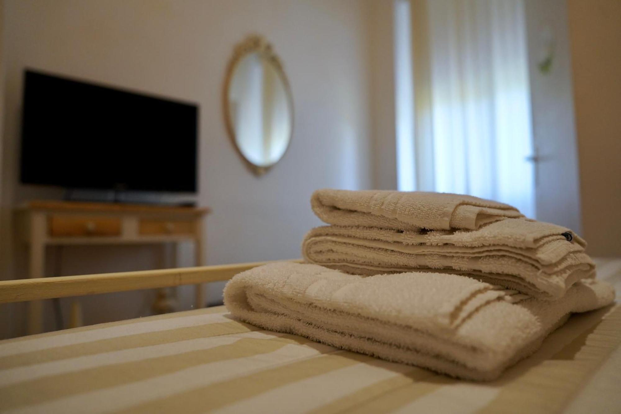 B&B Il Piccolo Paradiso Montenero  ภายนอก รูปภาพ