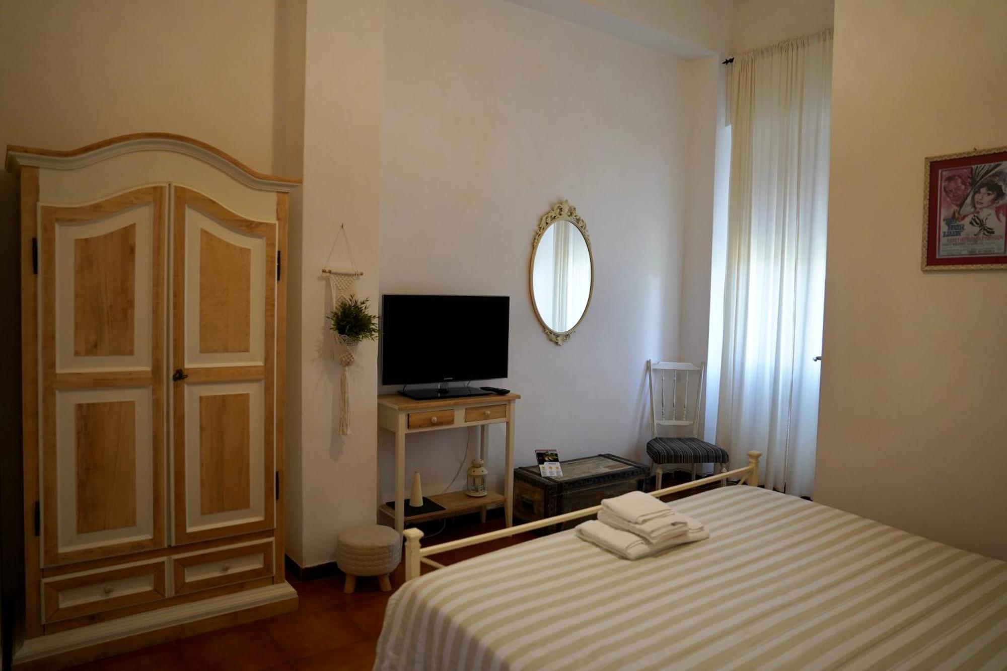 B&B Il Piccolo Paradiso Montenero  ภายนอก รูปภาพ